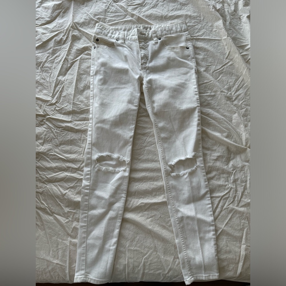 Free People White Jeans - Size 26